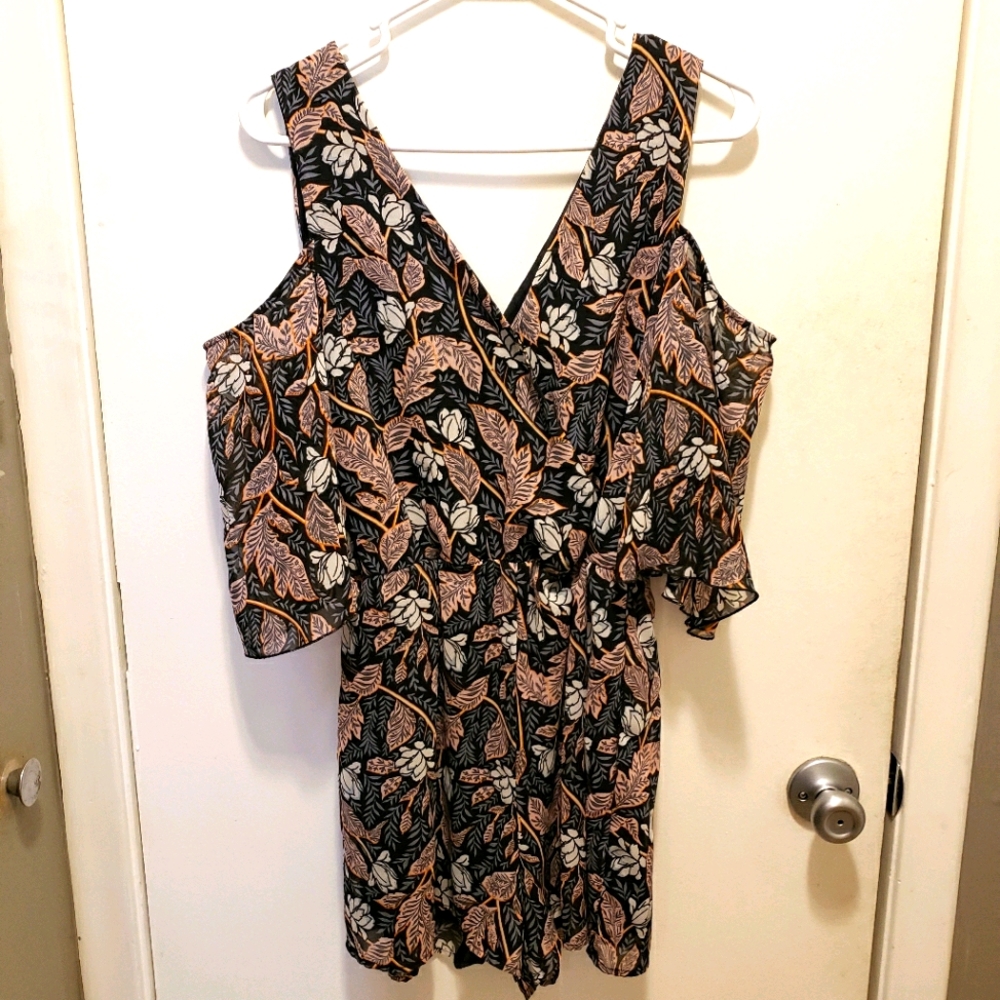 Floral pattern romper